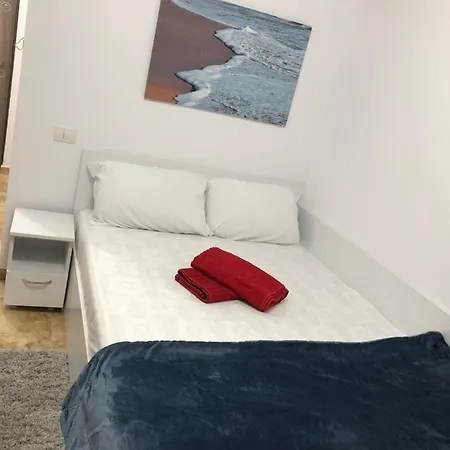 Apartamento Smaraldul Madalinei Constanţa Exterior foto