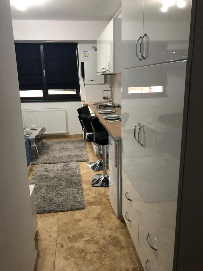 Smaraldul Madalinei Apartament *